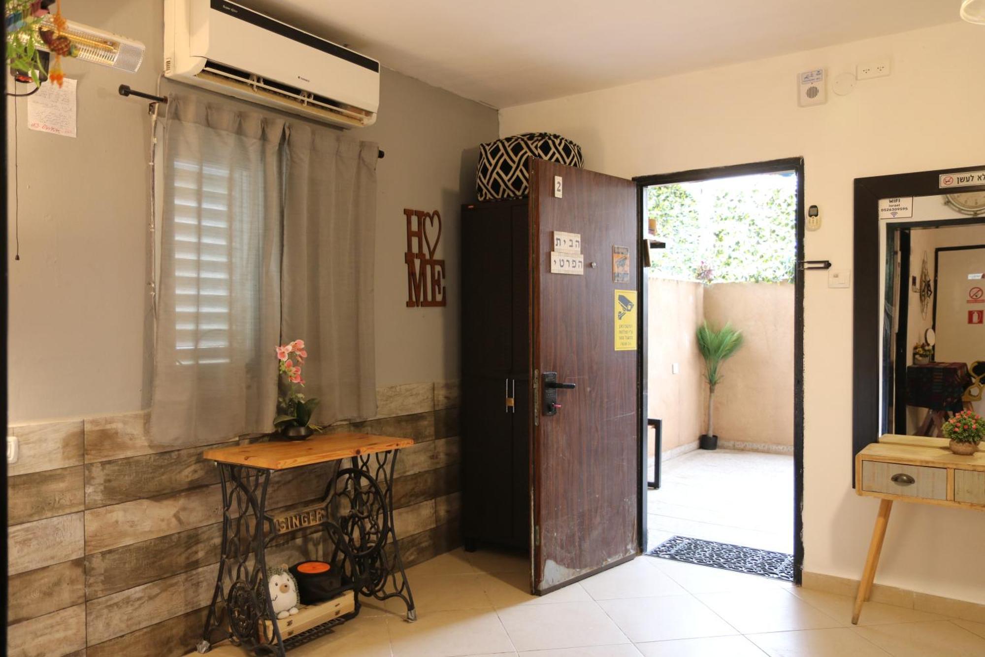 The Private House רשת הבית הפרטי Beersheba Esterno foto